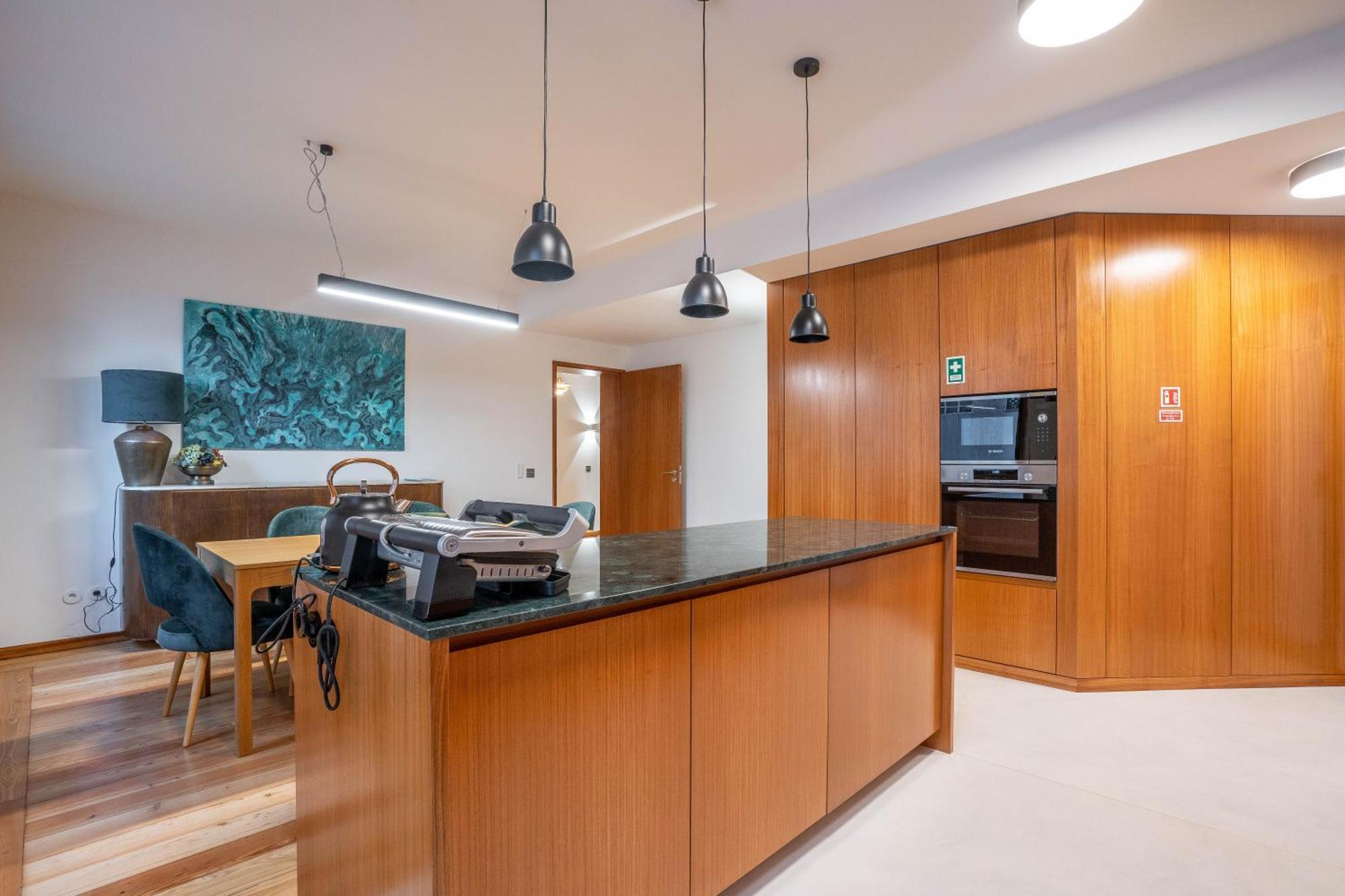 Sublime Downtown Retreat By Elsa Lägenhet OOporto Exteriör bild